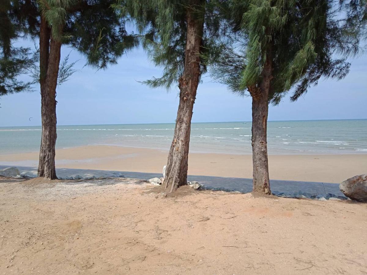 Bc Summer Beach Pran Buri Exterior photo